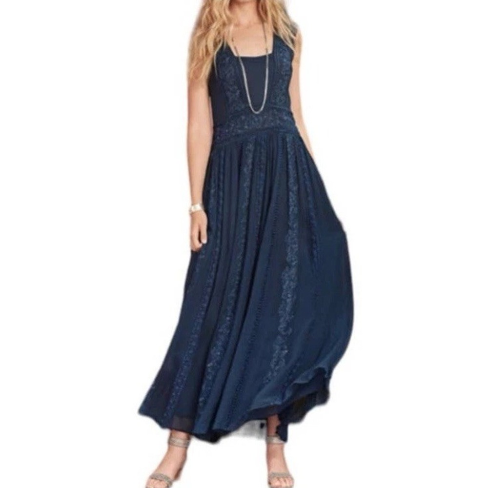 Sundance Maxi Dress Embroidered Floral Rayon Flowy Boho Festival Blue Sz 8